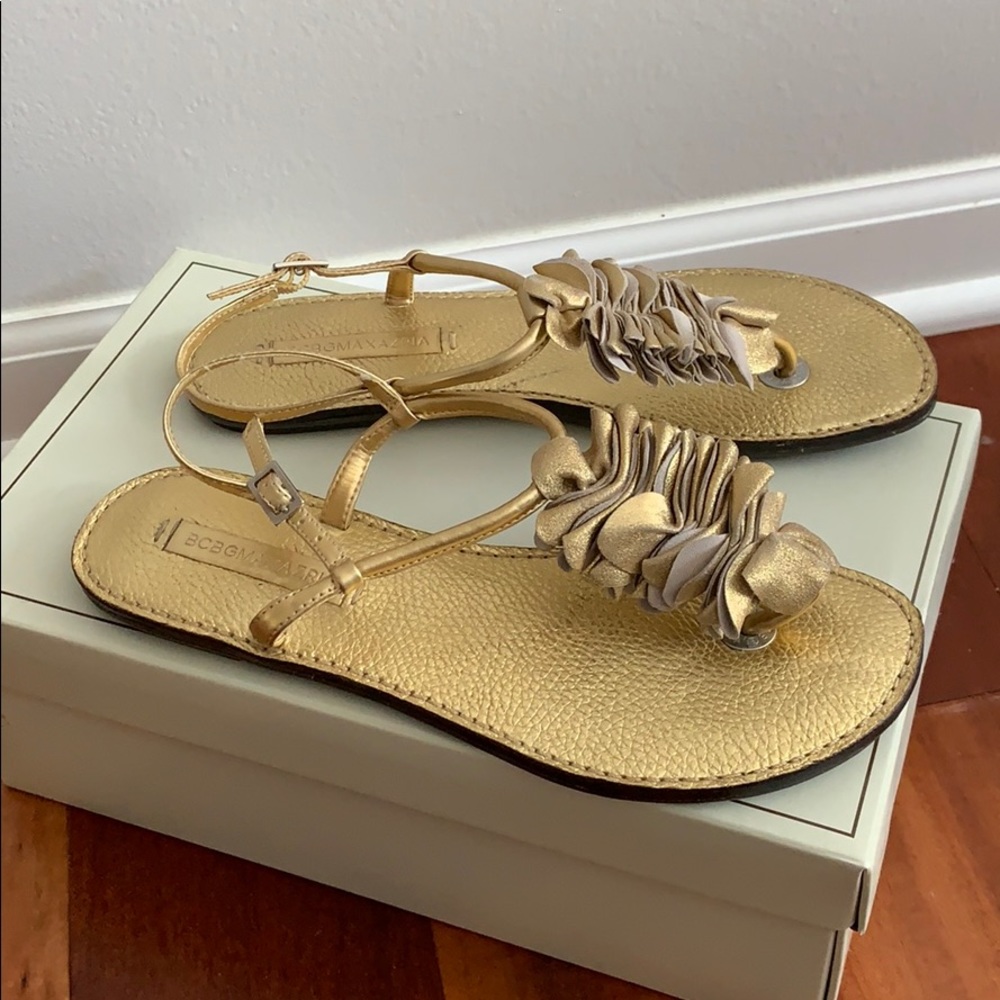 BCBG Maxazria gold sandals. Size 8